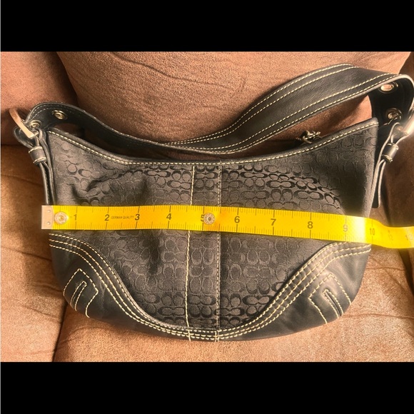 Vintage Y2K Coach Soho Signature Small Hobo bag - Picture 8 of 9